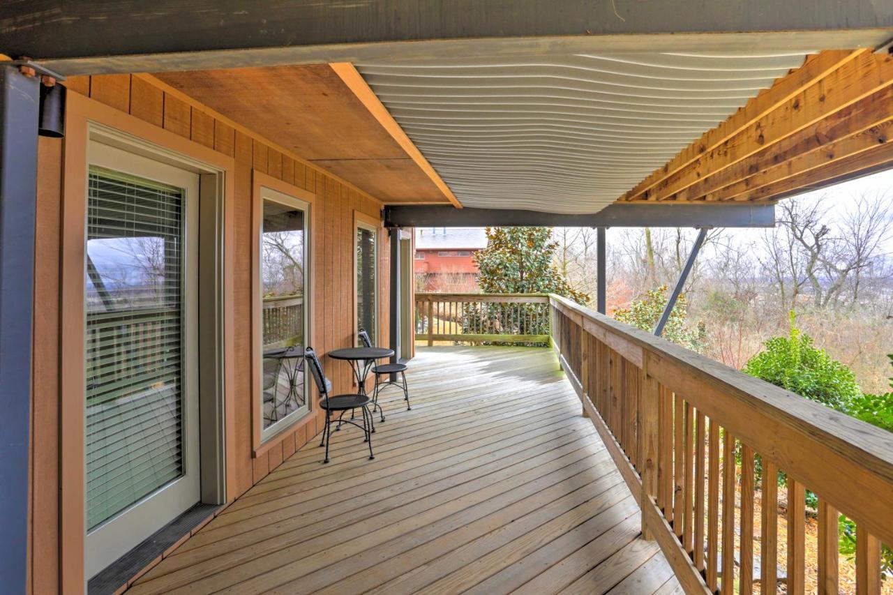 Beautiful Central Fayetteville Townhome With Views! Εξωτερικό φωτογραφία