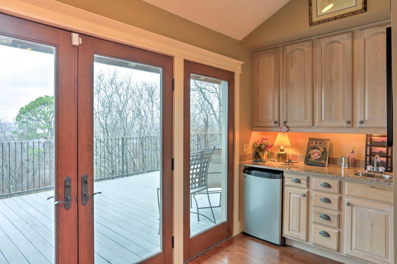 Beautiful Central Fayetteville Townhome With Views! Εξωτερικό φωτογραφία
