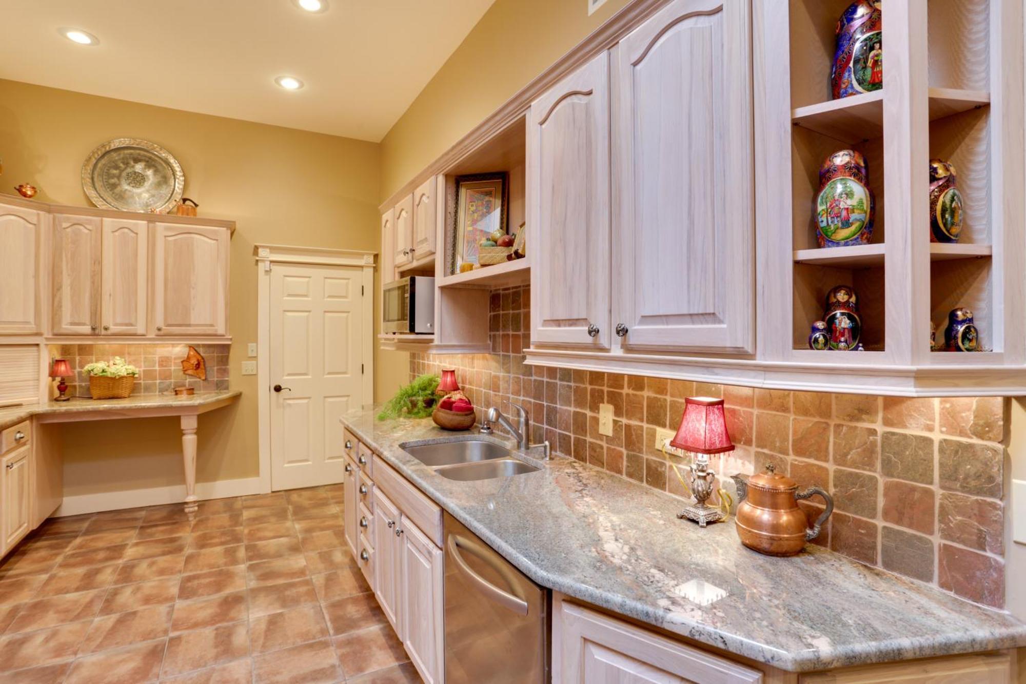 Beautiful Central Fayetteville Townhome With Views! Εξωτερικό φωτογραφία